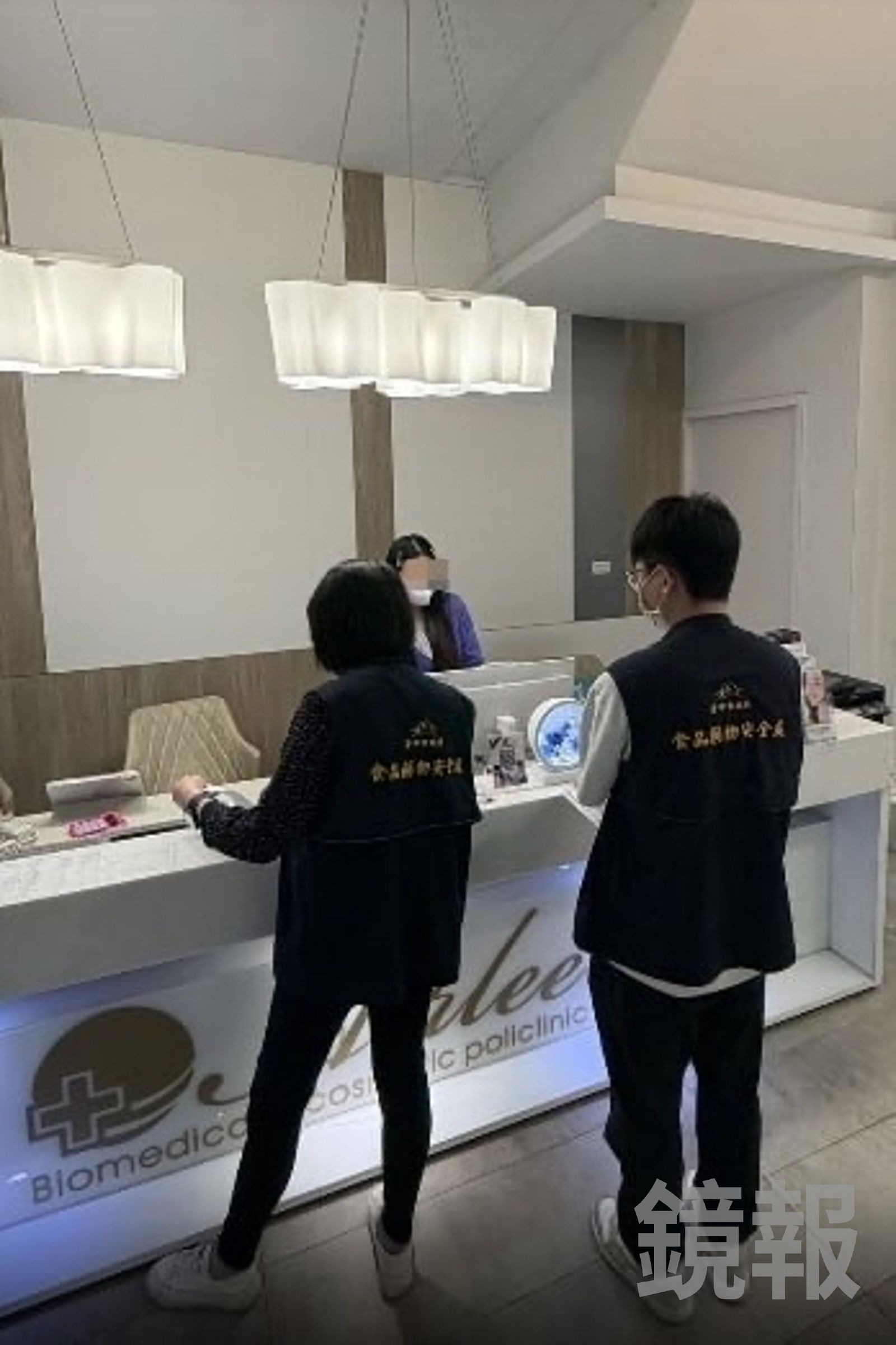 台中市衛生局昨日(5日)派員前往台中2家愛爾麗診所分店稽查，現場發現多台監視設備與煙霧偵測器。台中市衛生局提供