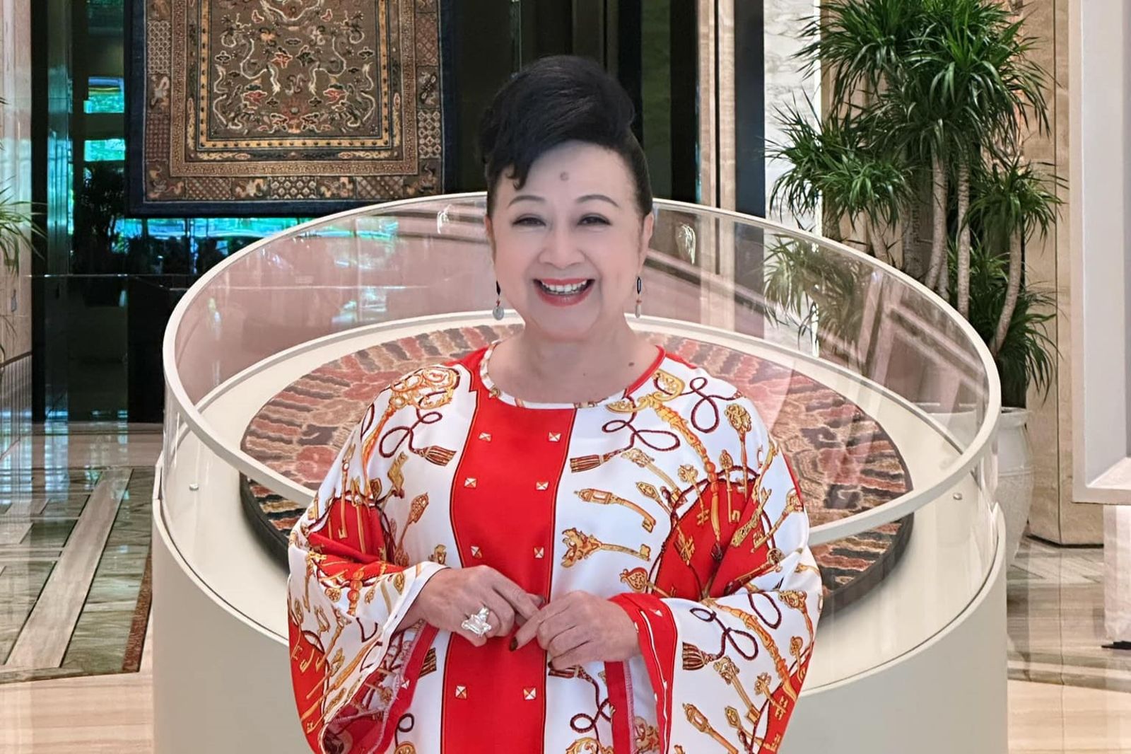 「好姨」薛家燕瘋傳遭小17歲男友詐騙兩億 親上火線回應了