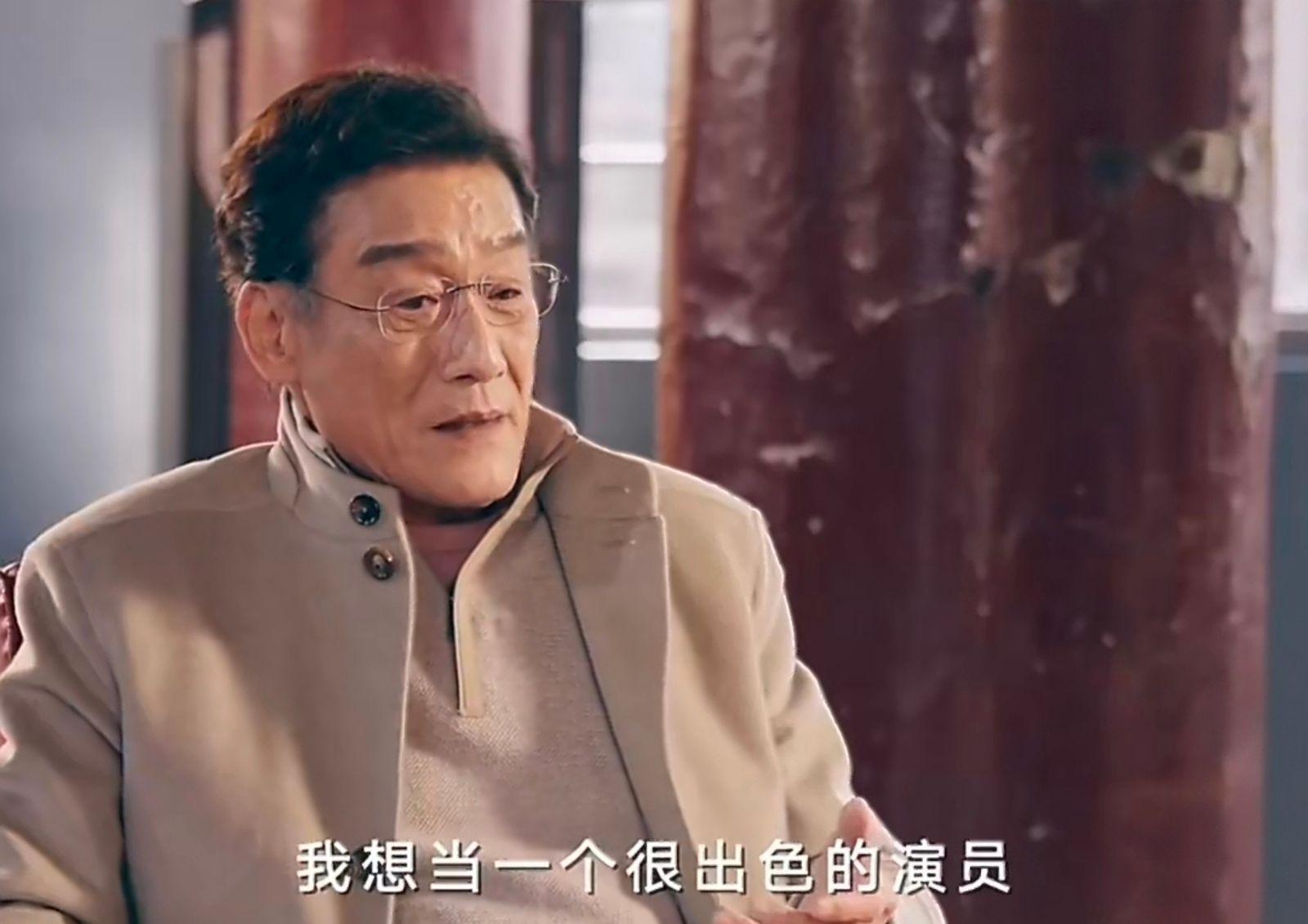 「最年輕影帝」淪落街頭擺攤!封殺2年靠雙手撐過谷底 梁家輝逆轉人生成傳奇