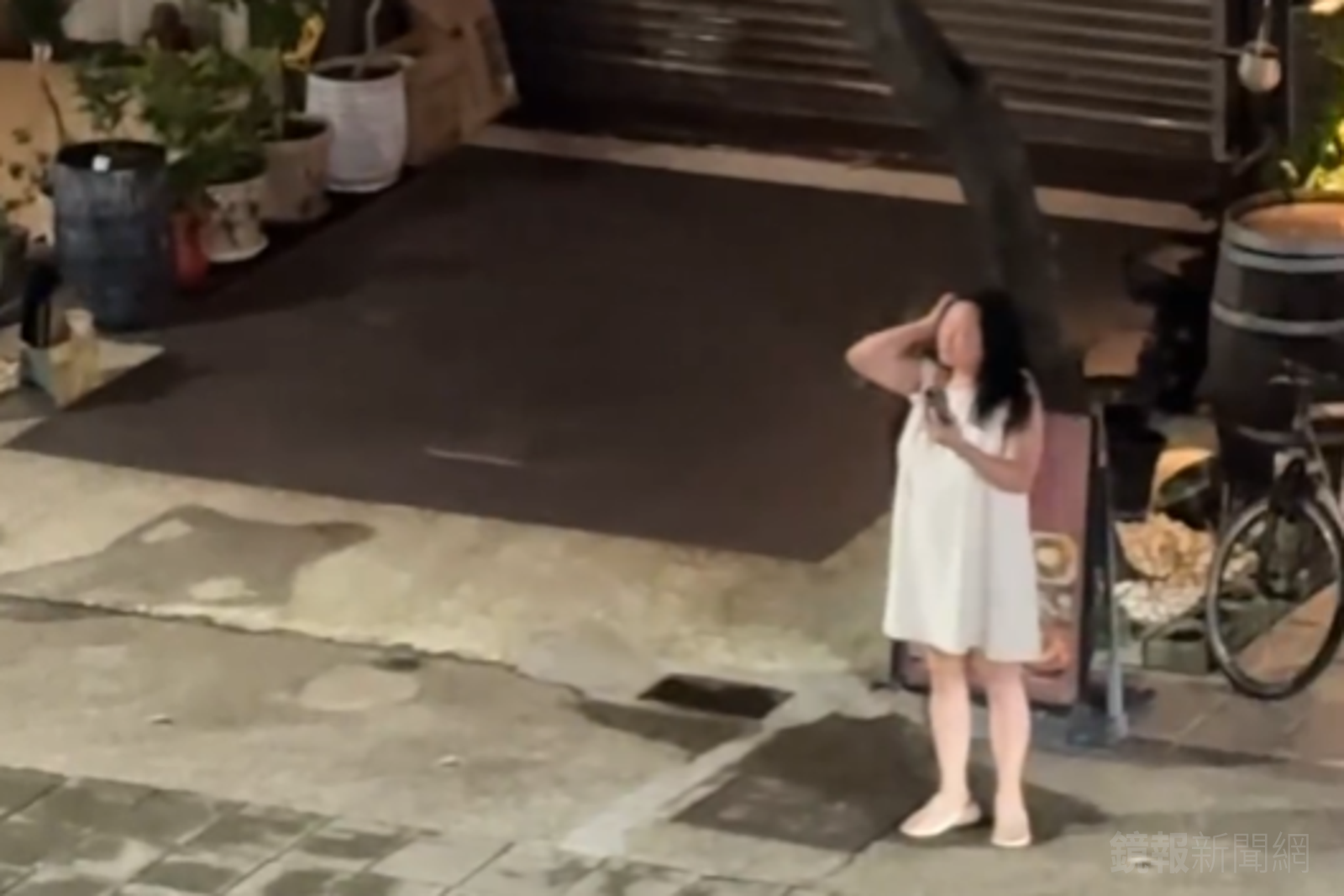 邵姓女房東大喊救命啊。圖／翻攝自Threads@uni_raccoon