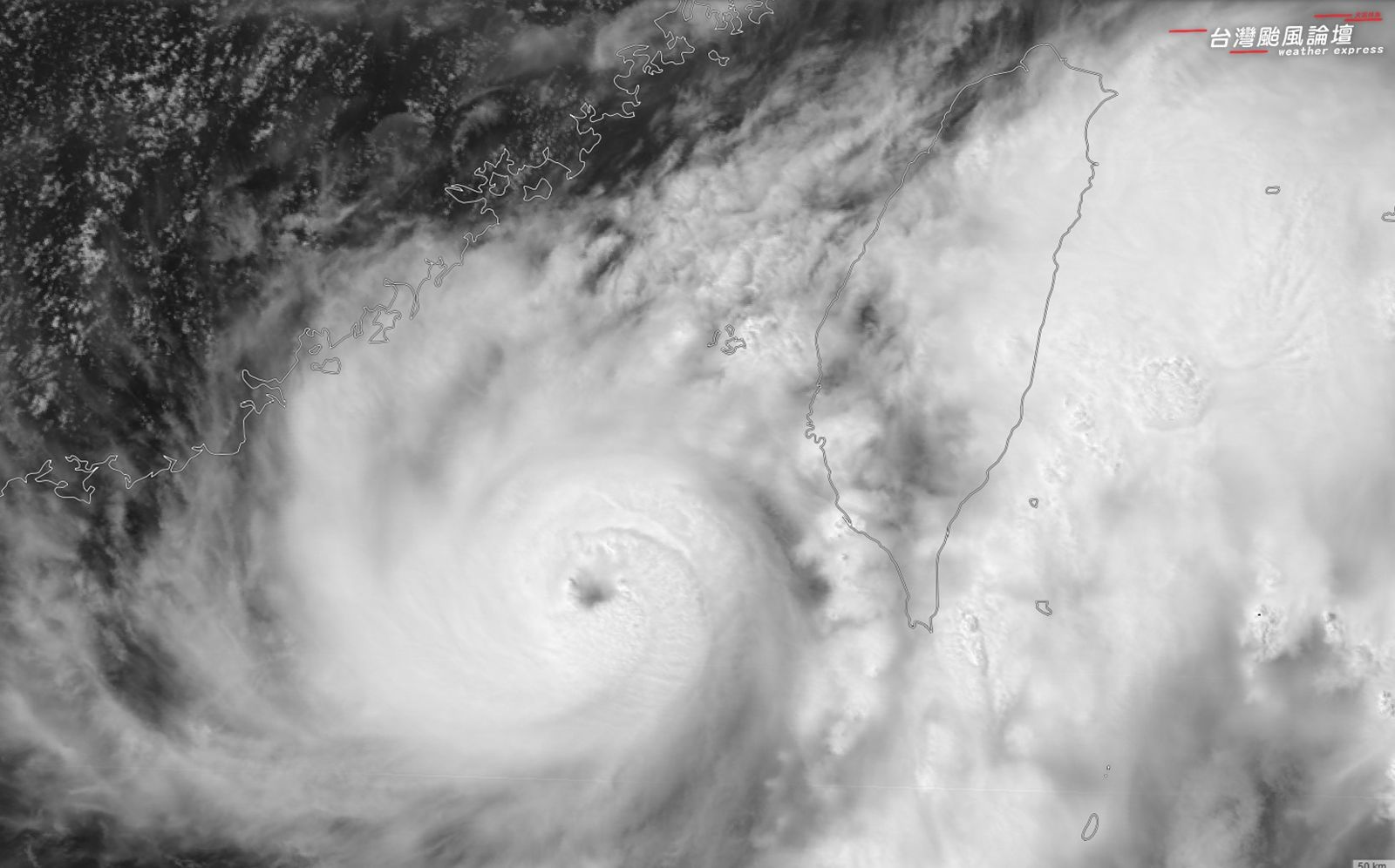 丹娜絲還在增胖！已開颱風眼　專家：對「這地區」有嚴重威脅