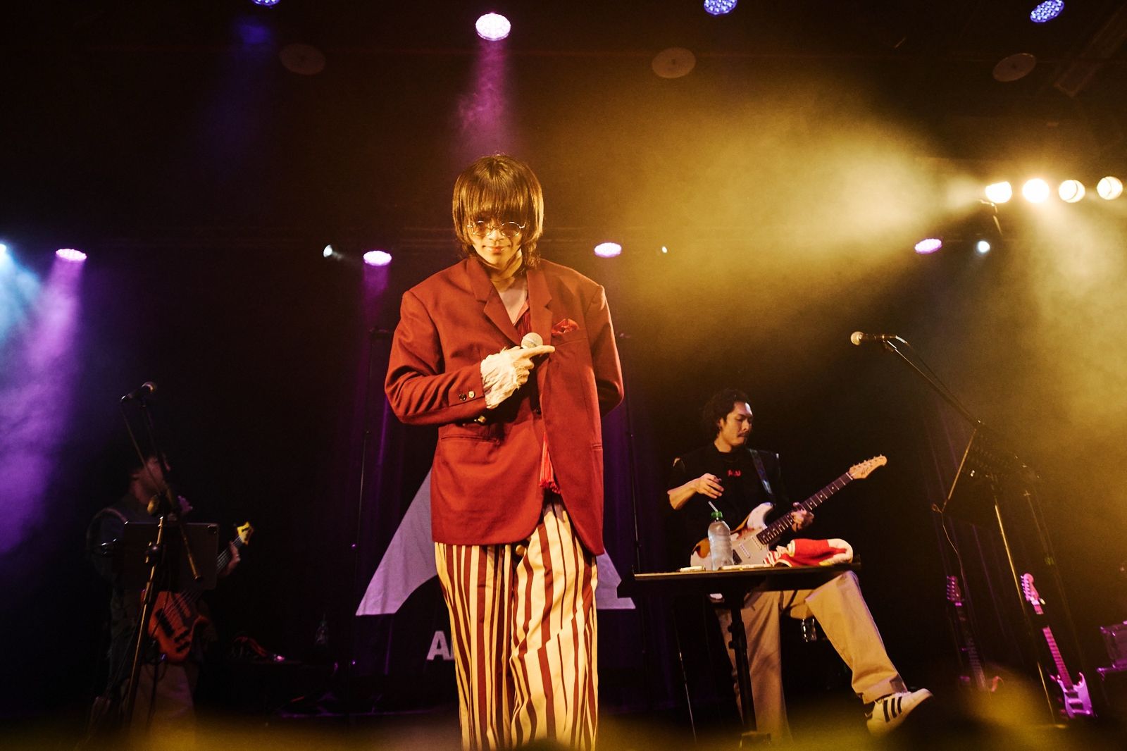 AKASAKI台北飆唱夯曲〈Bunny Girl〉千人一起嗨　滿足喊：超級好玩！