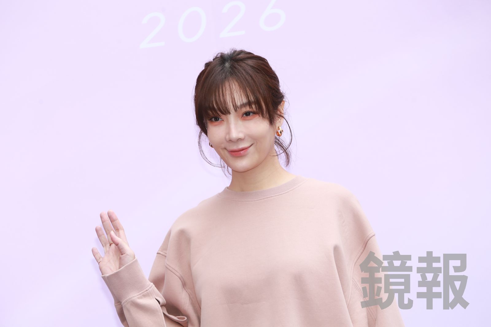 穩交小12歲男友2年！蔡淑臻虧「他是小菜雞」情人節麵攤解決　認了快結婚才會見家長