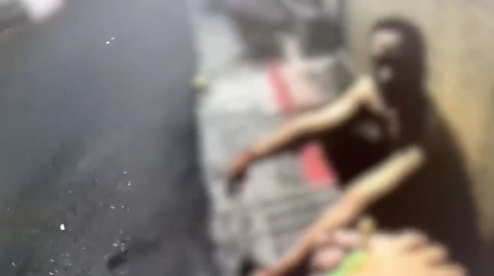 夫妻感情糾紛砍傷友人　刑案現場暗藏毒品分裝廠