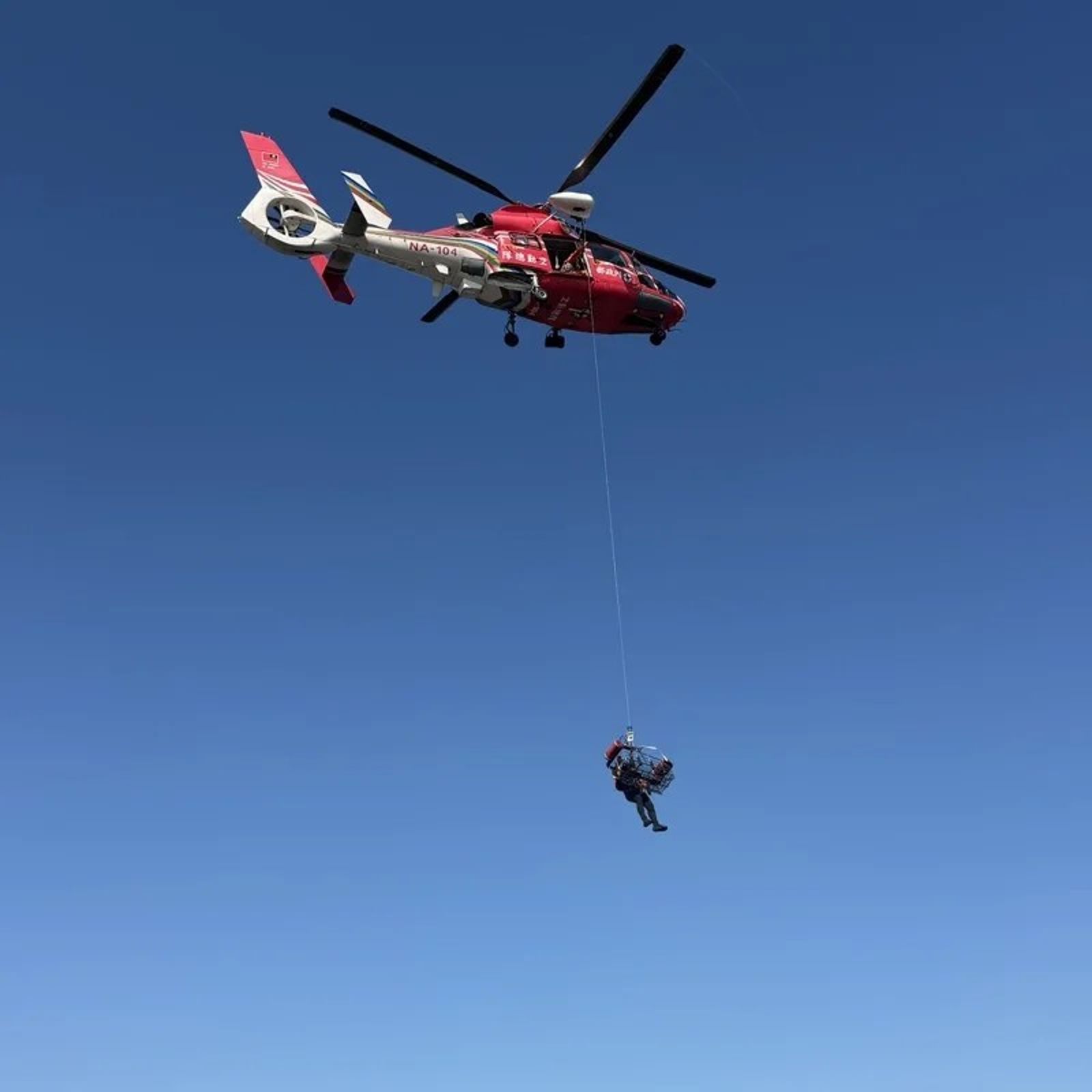 彰化伸港海域2釣客失足墜海　空勤直升機3公里外吊掛救援仍宣告不治