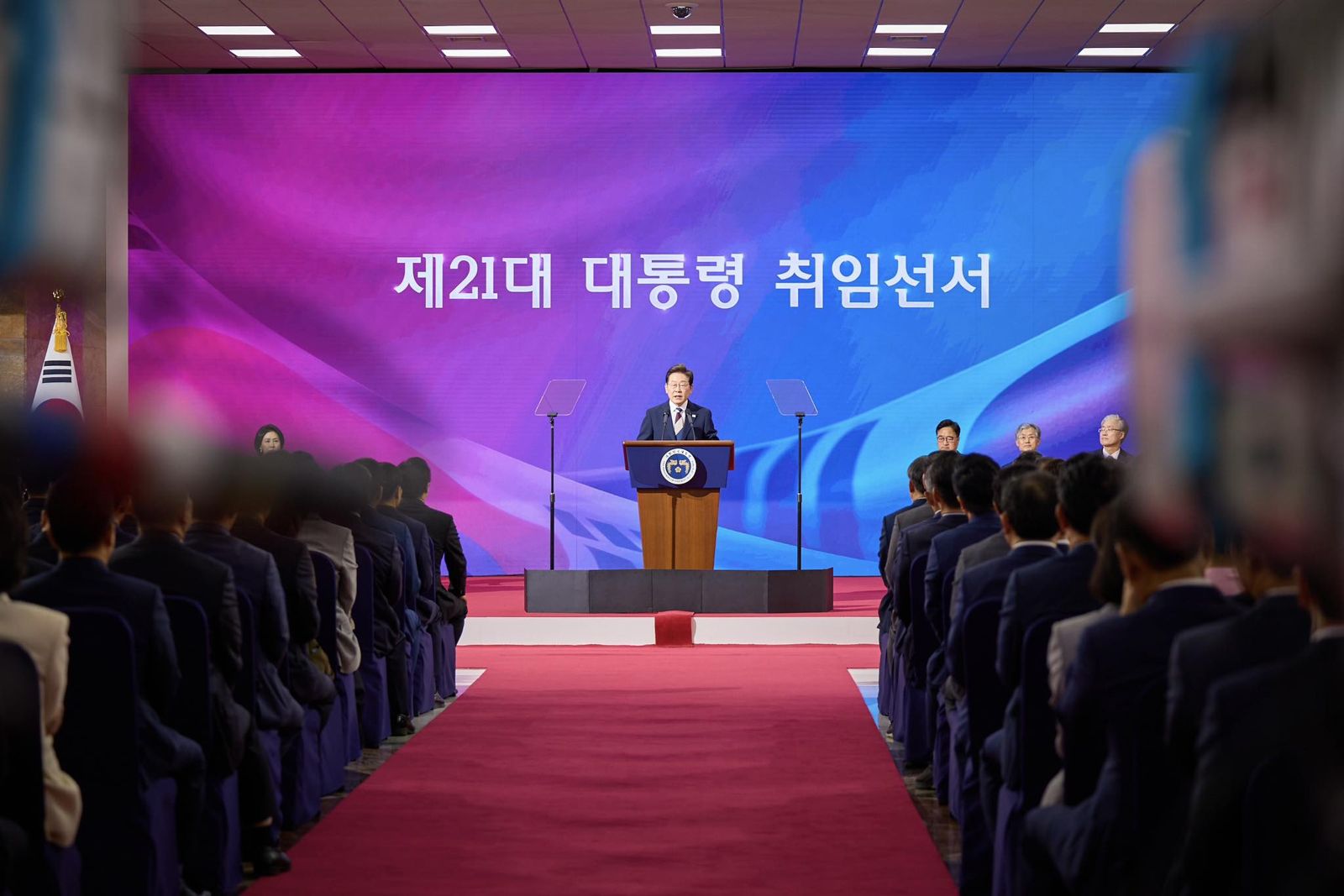 李在明上任後，未來的對外與軍事政策走向備受關注。圖片取自李在明（이재명）臉書