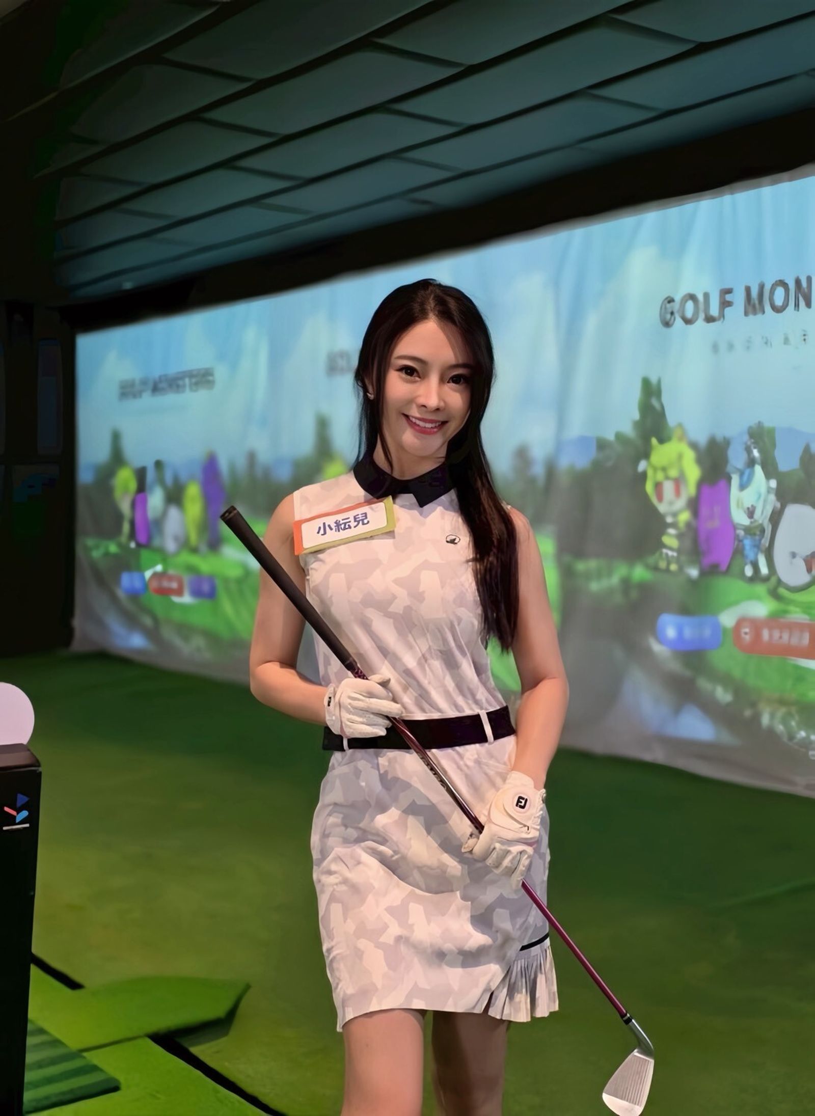 外表甜美的17LIVE主播小紜兒，竟是國立體育大學出身、空手道黑帶高手，反差超大！。17LIVE 提供