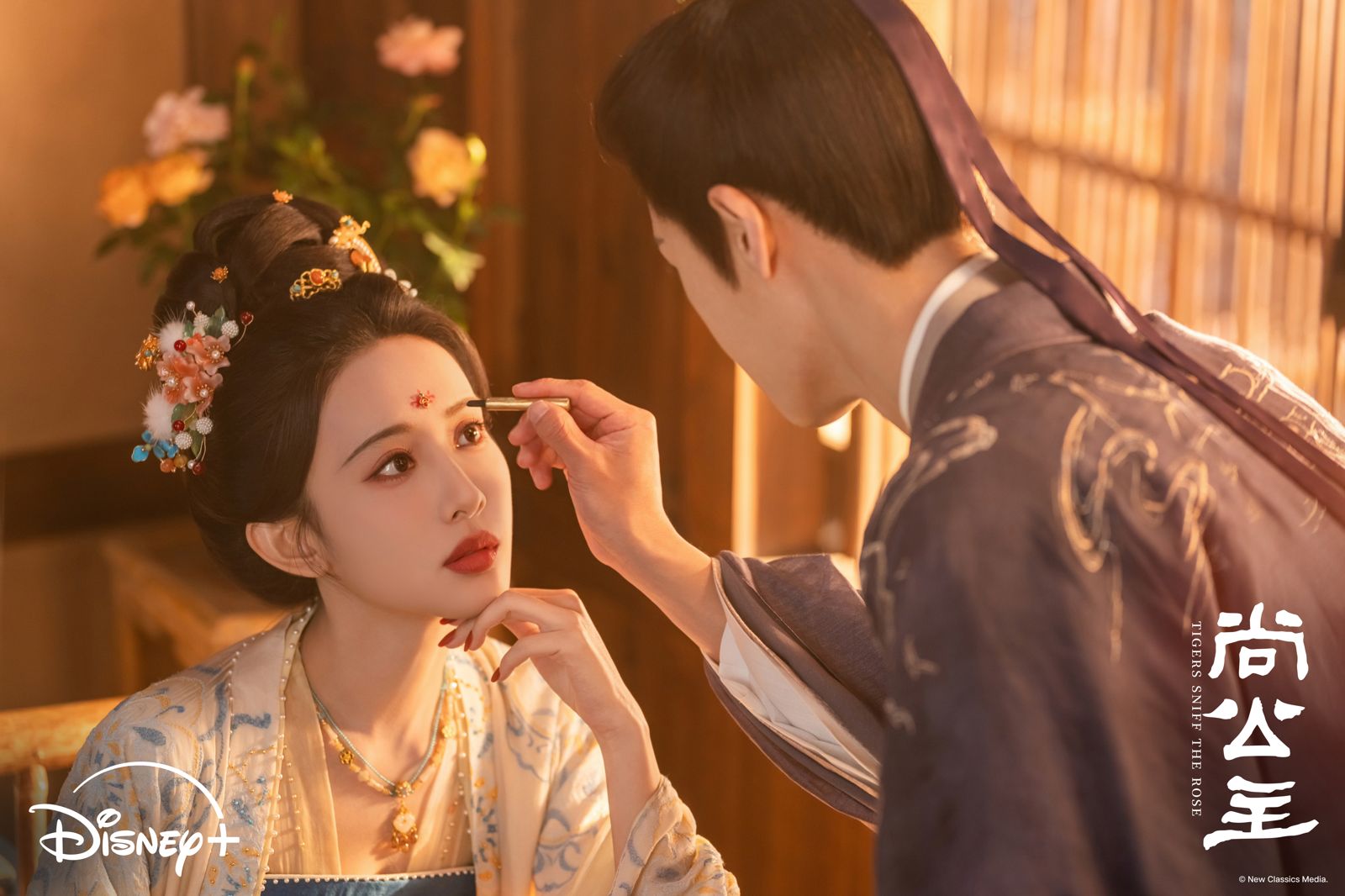 孟子義(左)劇中挑逗李昀銳。圖/Disney+