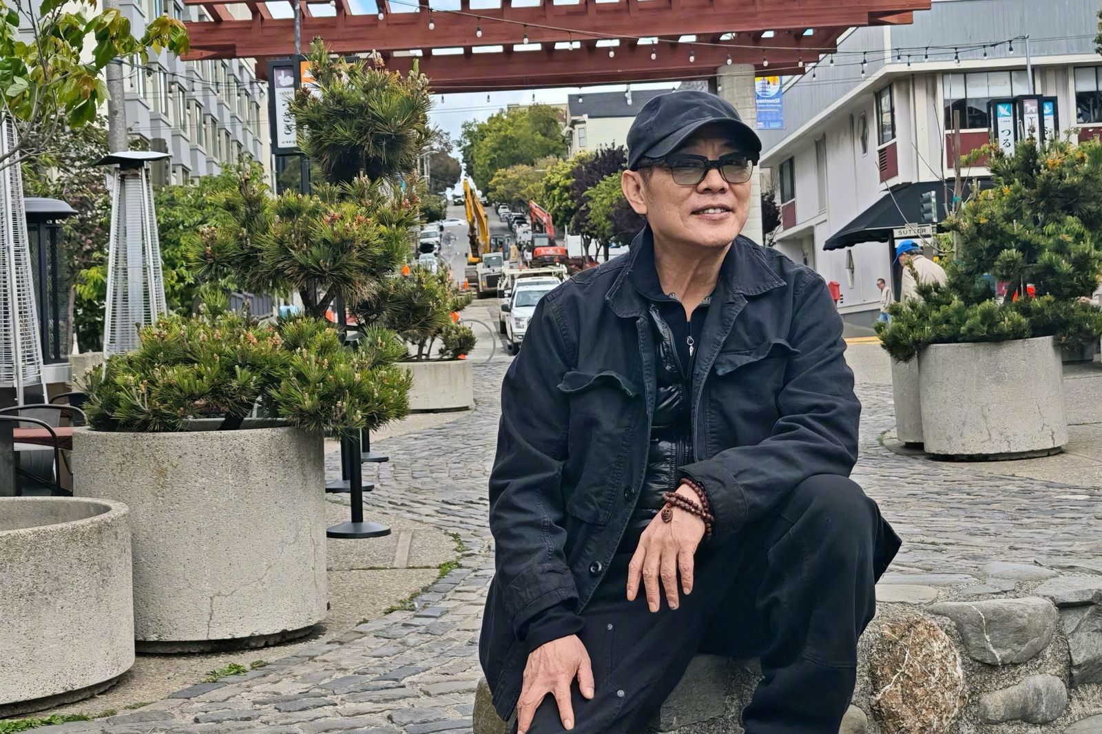 63歲李連杰露面揭病況 動刀切除腫瘤難度不低「在手術台上走了也可能」