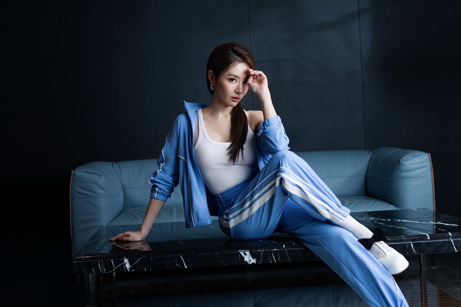 45歲王瀅生3胎竟被「誤認成20歲」！曝14歲女兒這4點擇偶標準