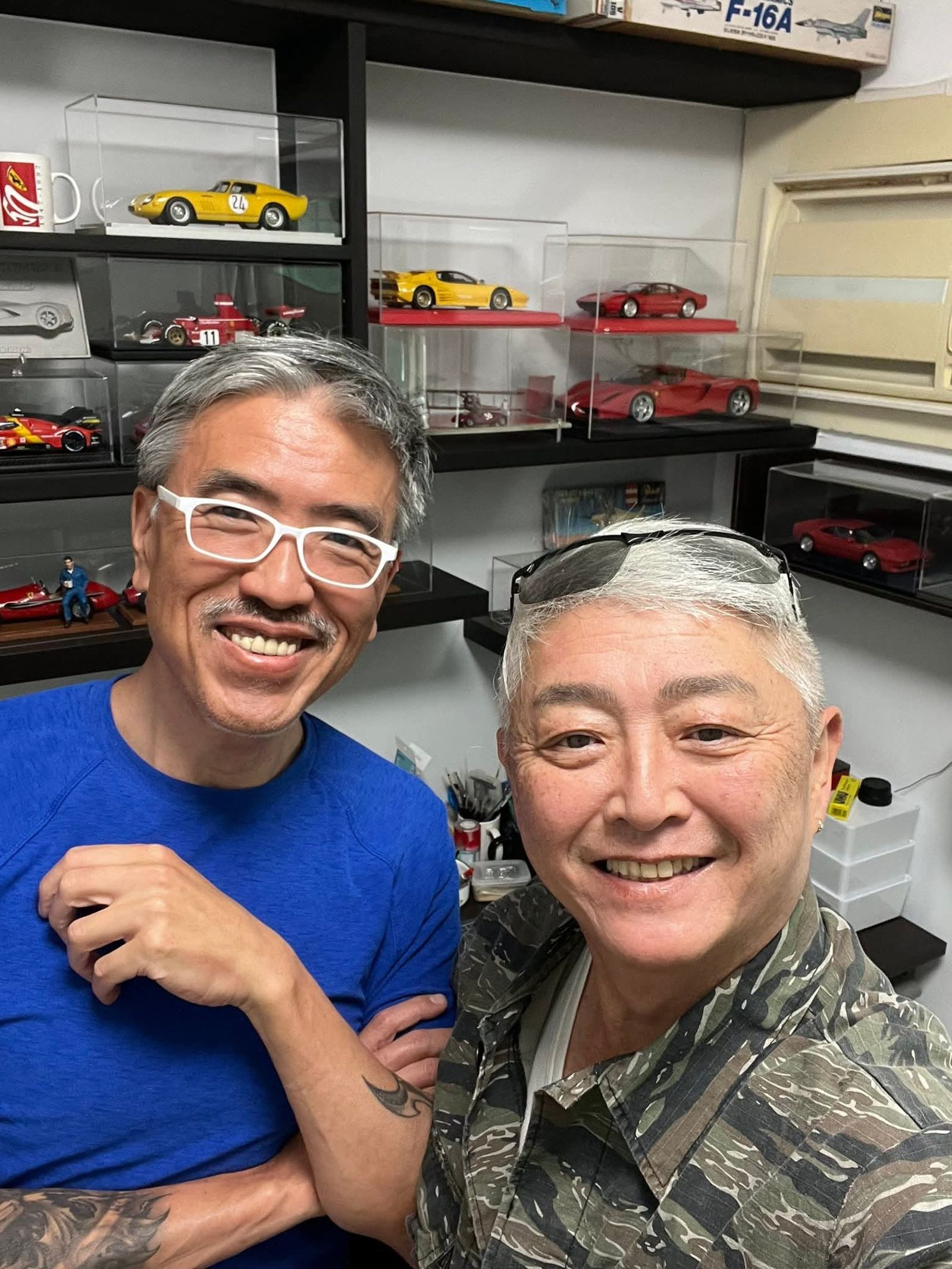 李國超（右）與屠穎相交逾40年。翻攝李國超臉書