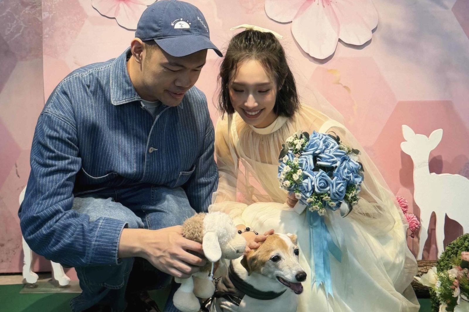 陳大天交往劉樸6年宣布結婚「媒人阿Ken到場證婚」 登記隔天「寫好1首歌送愛妻」