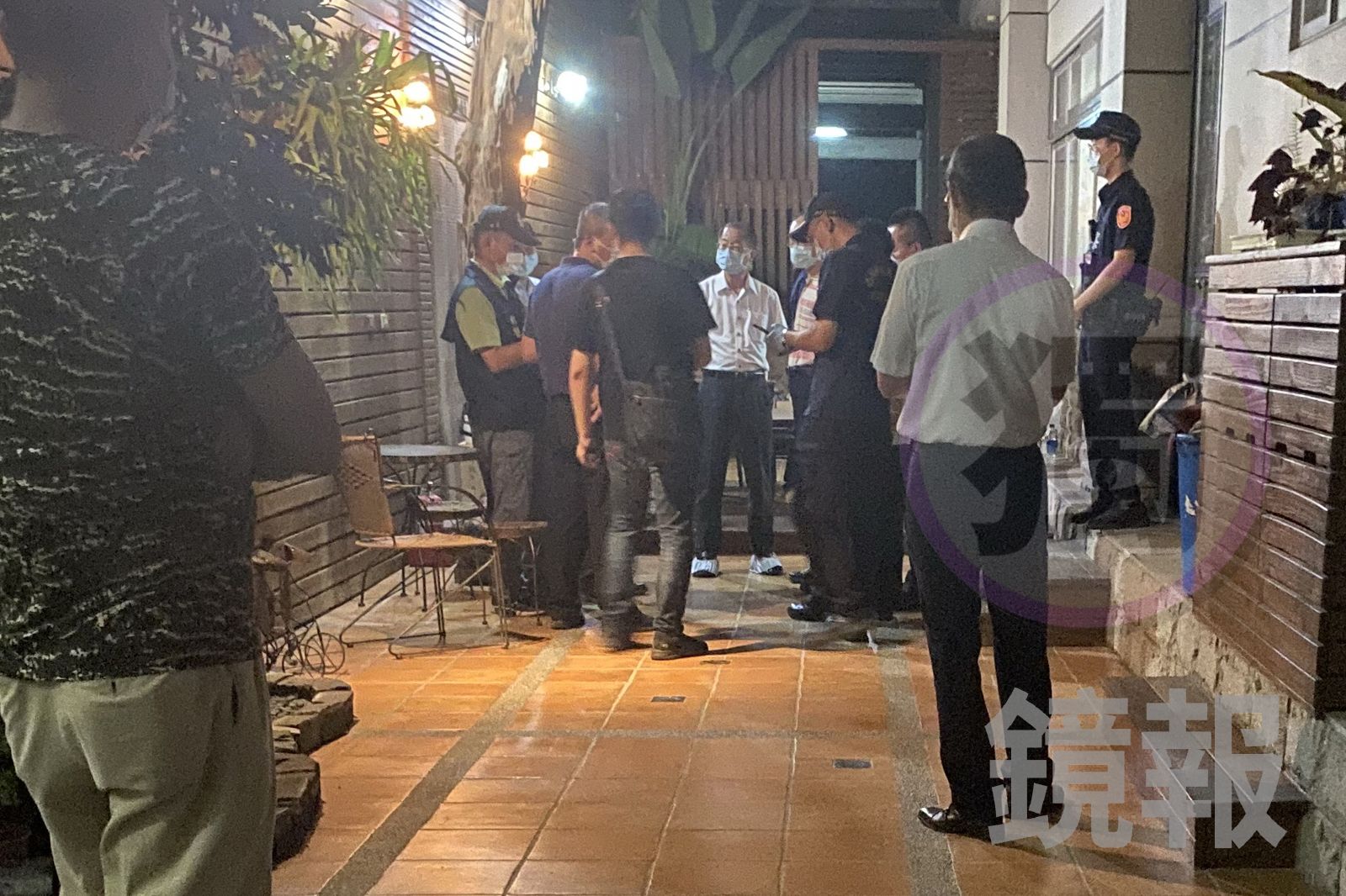 檢警到場調查採證。民眾獨家授權《鏡報》