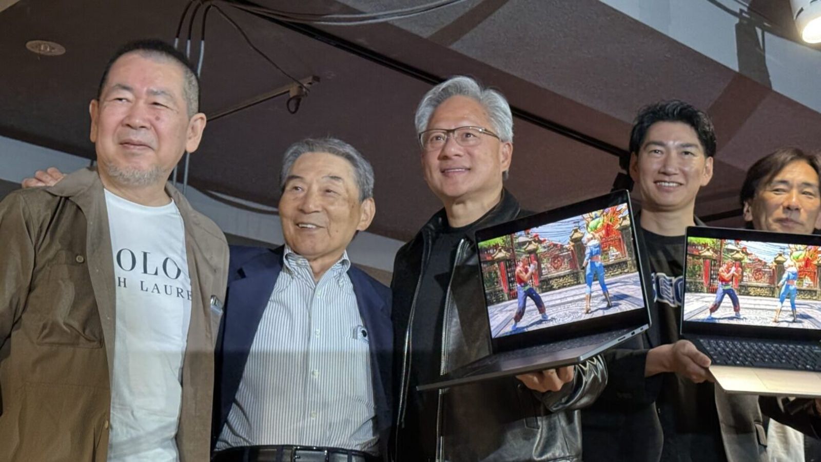 有一種報恩叫黃仁勳!親赴東京緊抱30年前恩人 再送SEGA合作大禮