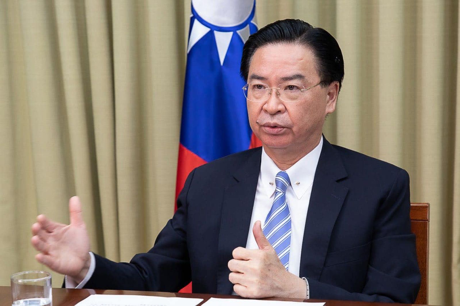 國安外交「龍燮鬥」沸沸揚揚　國安會駁斥：無妥善查證令人遺憾