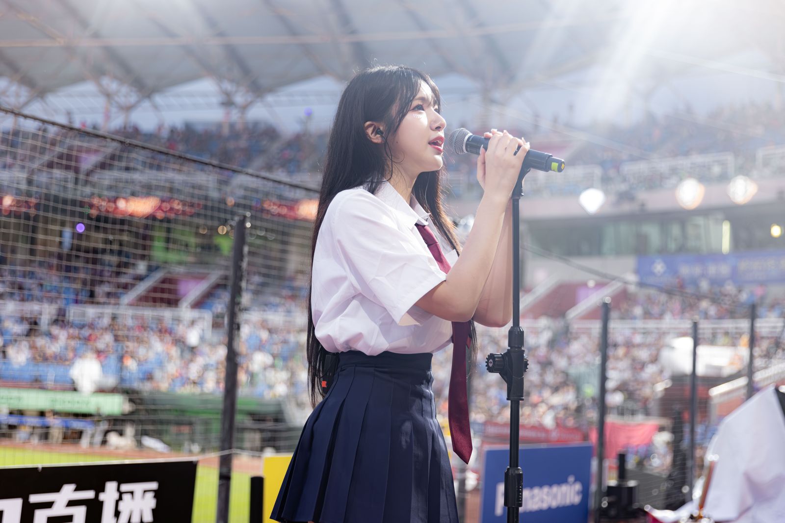 廉世彬被封「樂天沈佳宜」！清純學生服開甜嗓　球迷全秒戀愛