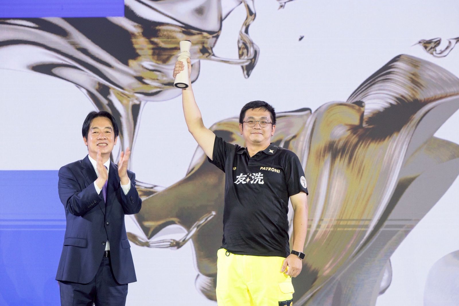 《做工的人》作者林立青獲頒總統文化獎。（圖／總統府提供）