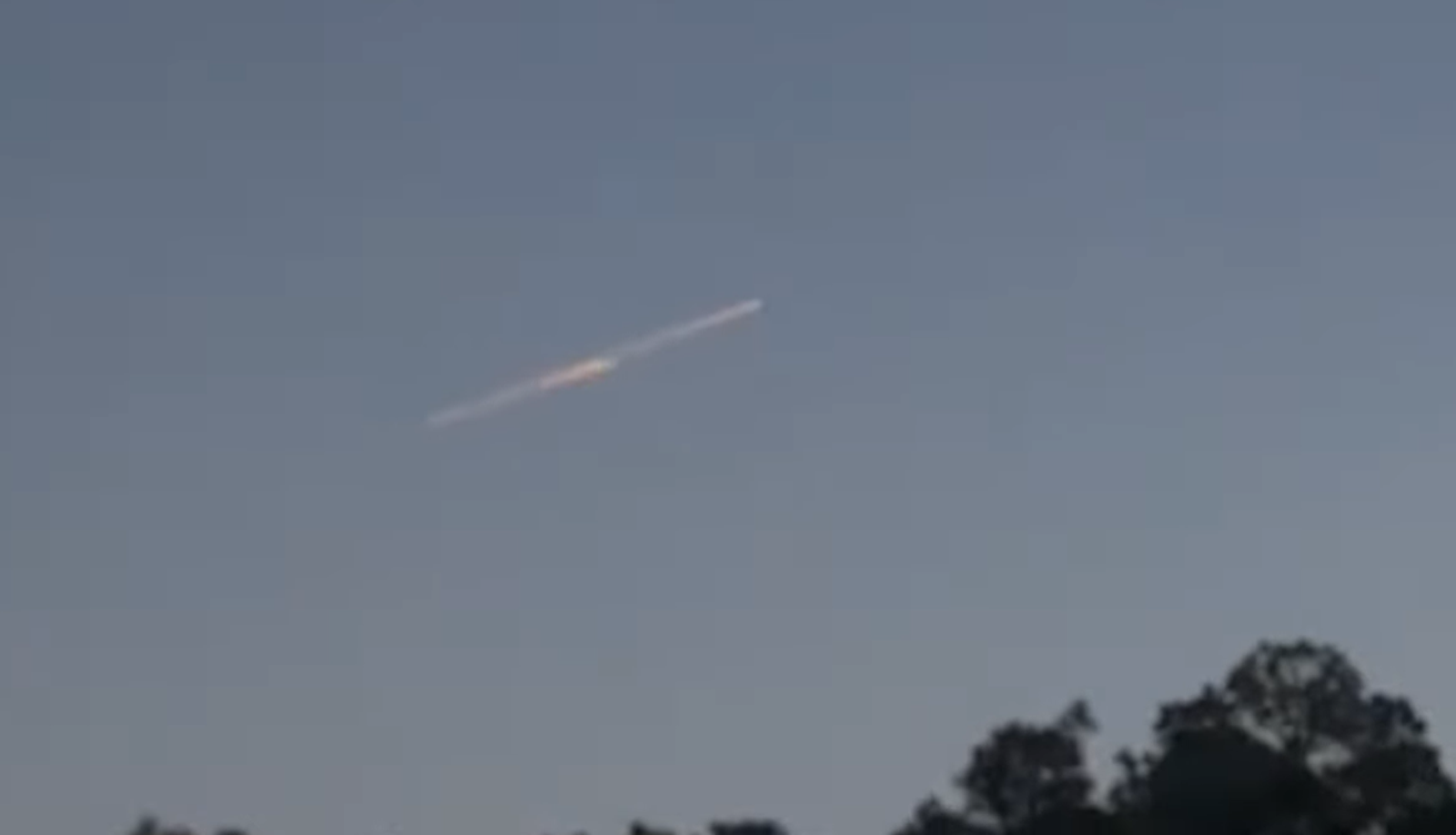 美佛州上空驚見「外星人那道光」　專家揭密：來自中國的火箭