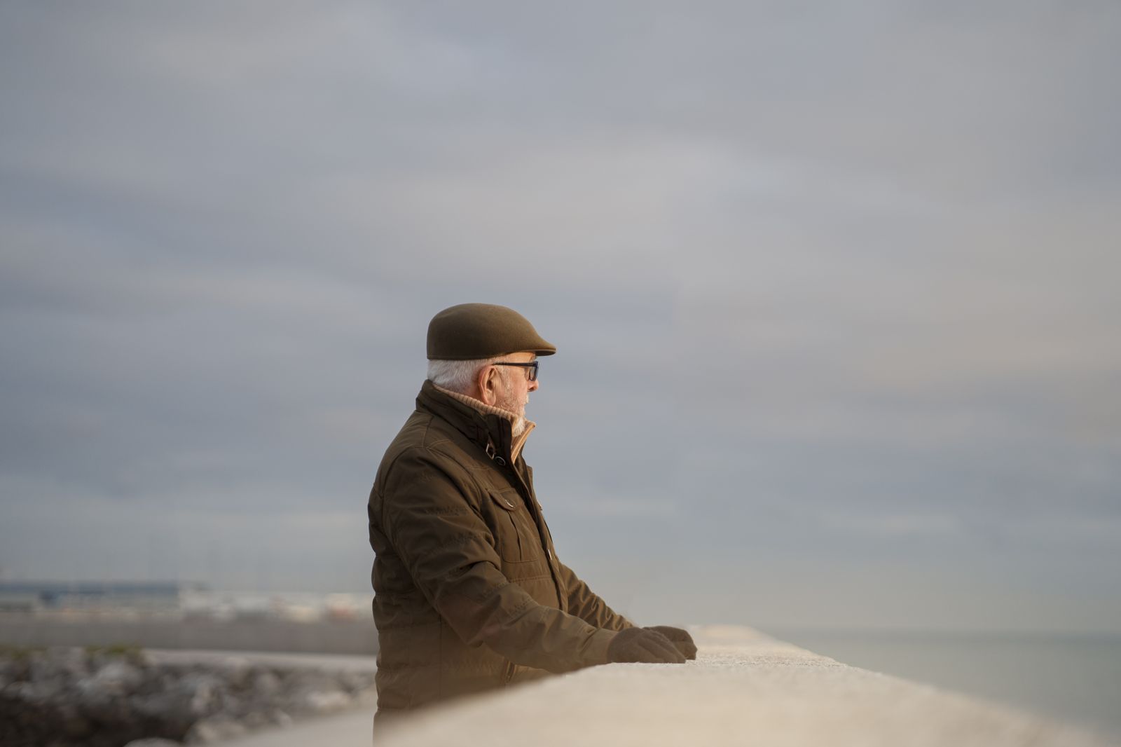 再有錢也不夠！67歲翁手握8200萬退休金　環遊世界一圈嘆「內心只剩空虛」　