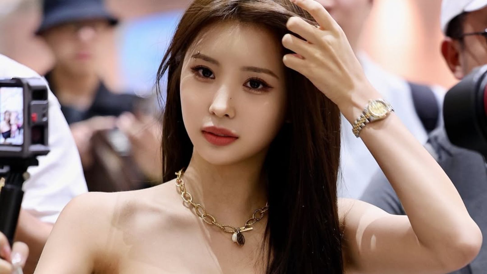 全恩菲深夜曬美照！吐心聲「在台生活不容易」　1細節惹心疼