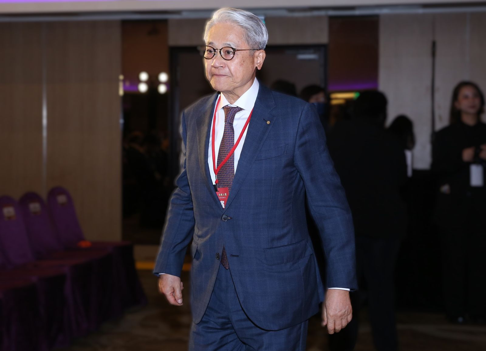 油價凍漲救得了一週救不了長期 吳東亮憂:油價推升物價與成本中小企業將壓力山大