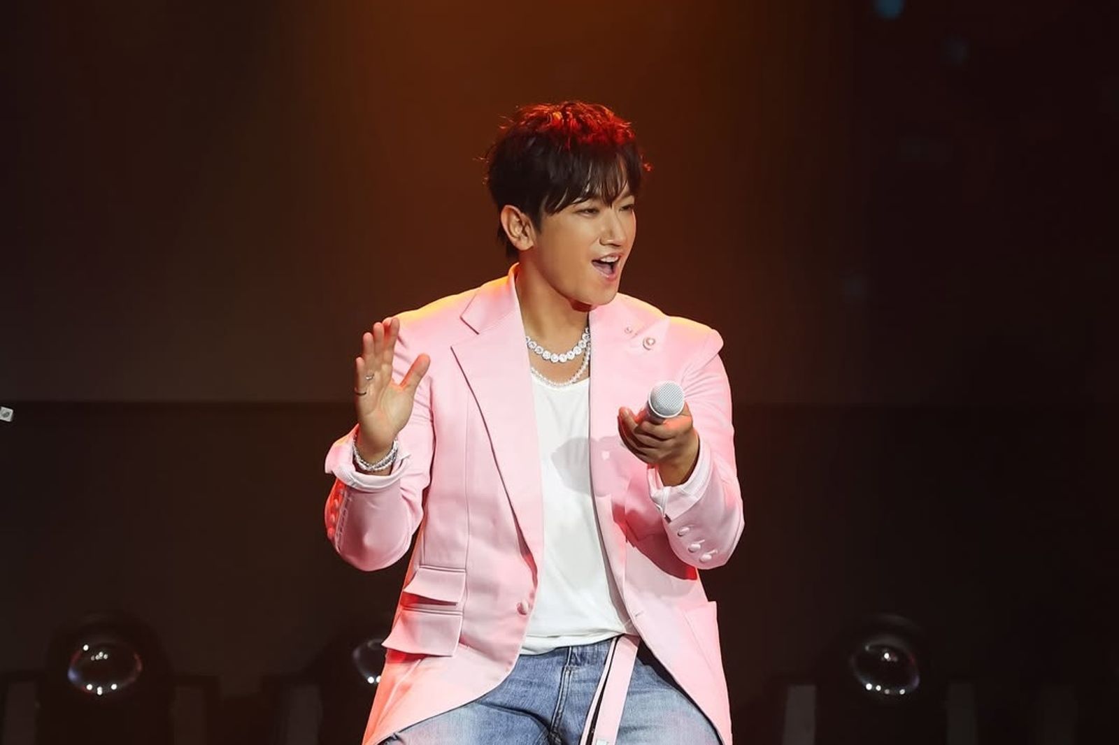 神話李玟雨閃婚直升「雙寶爸」！　未婚妻被爆帶球嫁還有6歲女兒