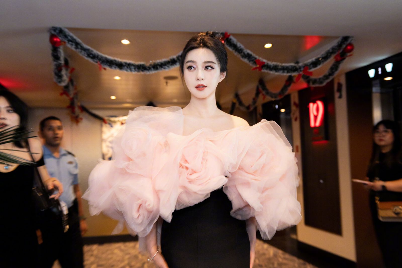 范冰冰「再度重回中國台灣」貼文消失! 遭中國演藝圈封殺7年「毀容變村婦」入圍金馬深夜發聲了