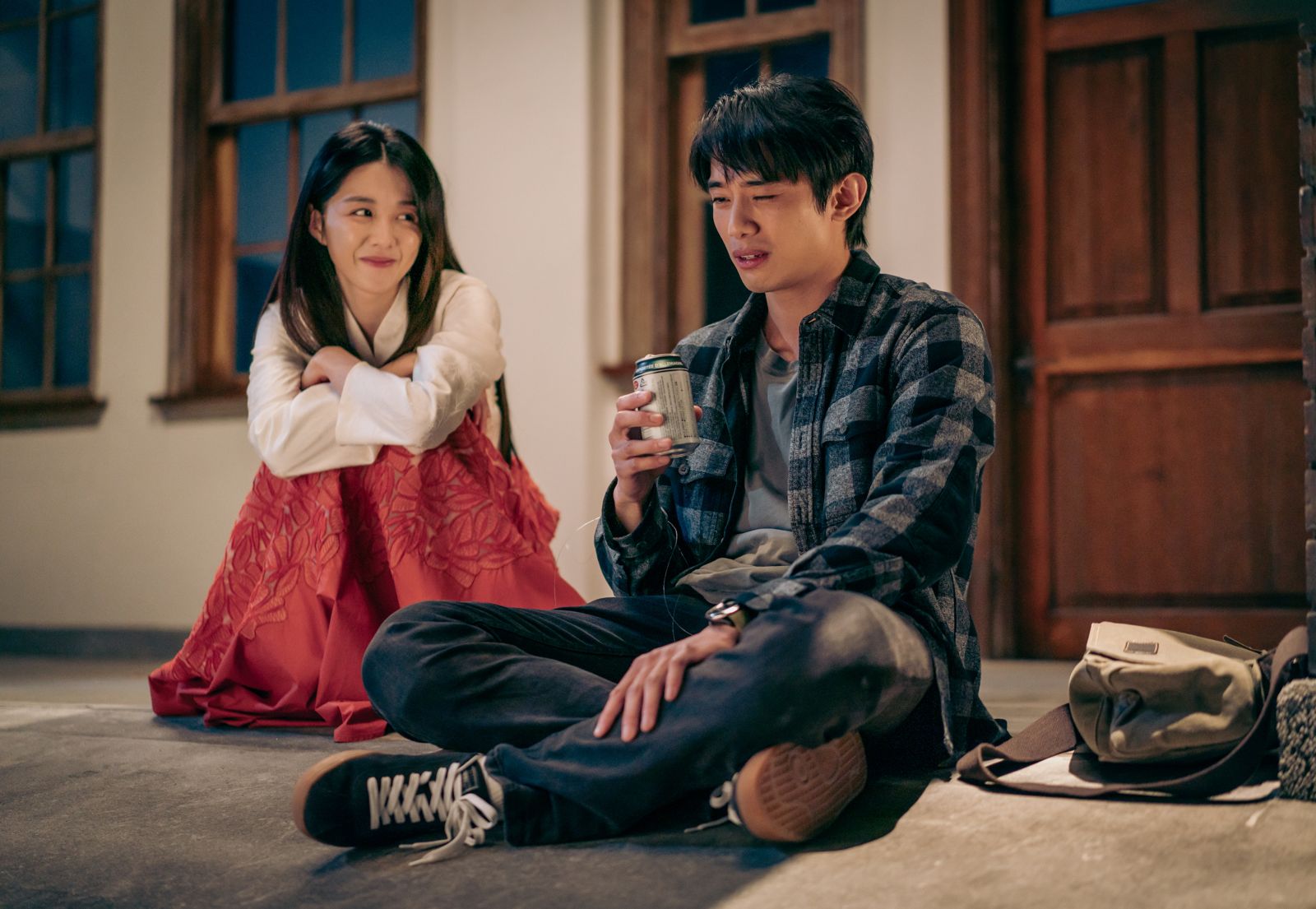 國師唐綺陽開金口獻唱主題曲！　初孟軒曝女神邵雨薇私下「這句話」救了他