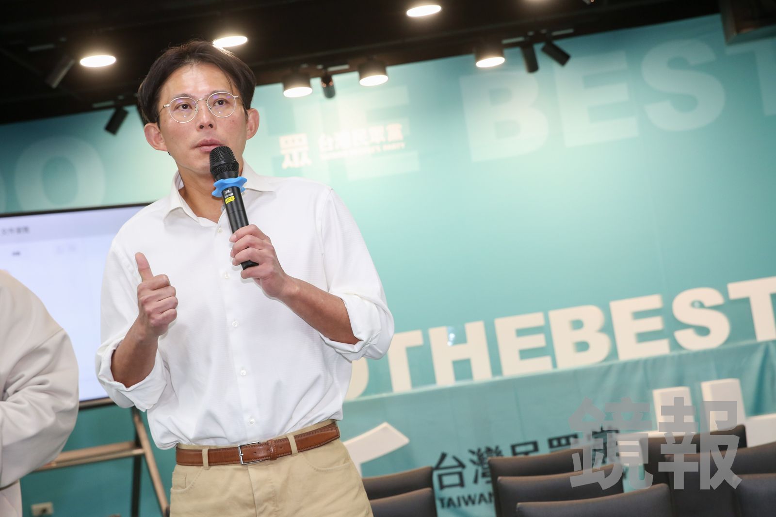 黃國昌選不選新北連自家人都看不清　白營小雞怨他「形象差」站台對選情沒幫助