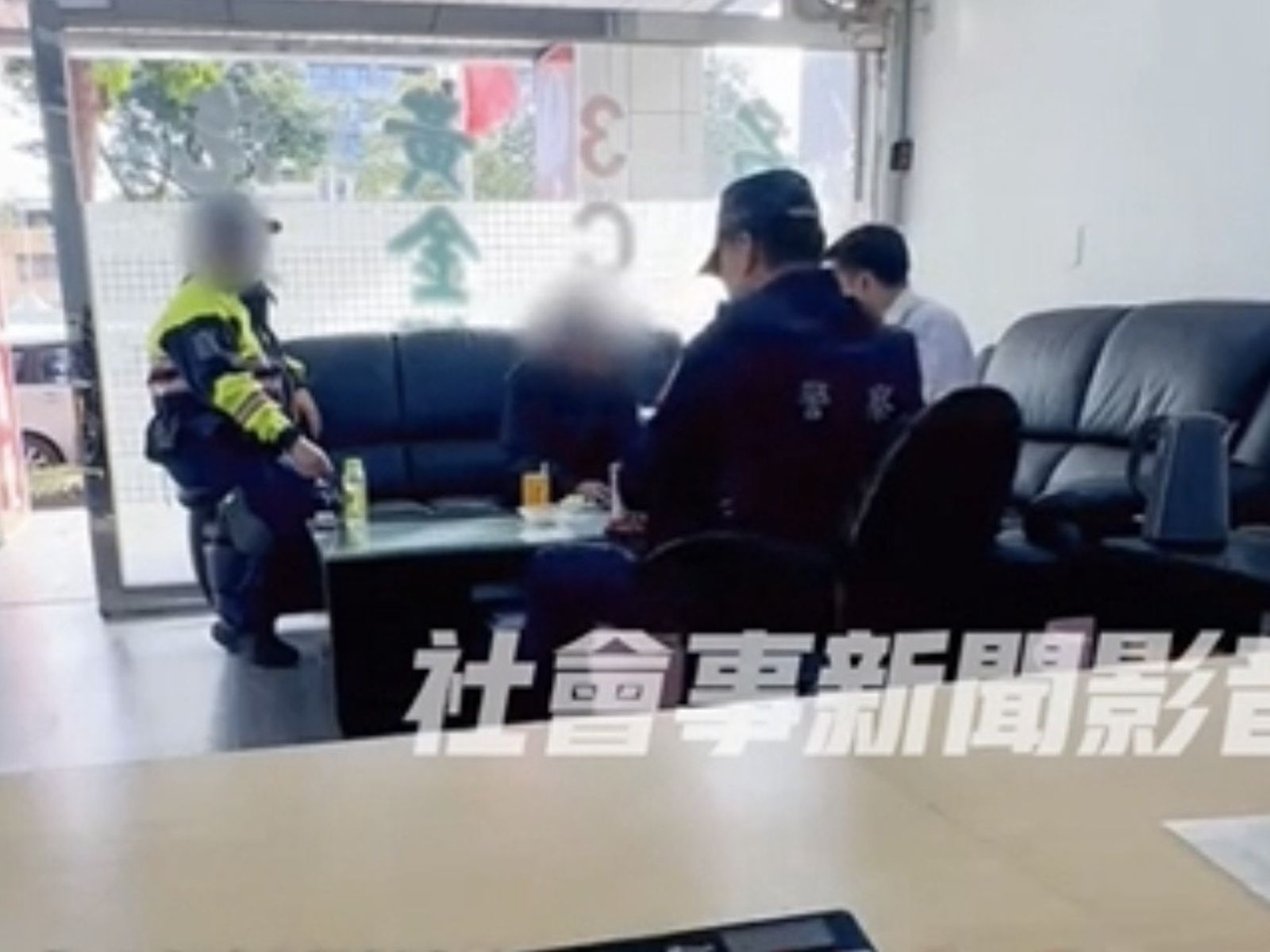 「我又不是白X!」癡情男為女網友典當機車借錢 警苦勸還不信