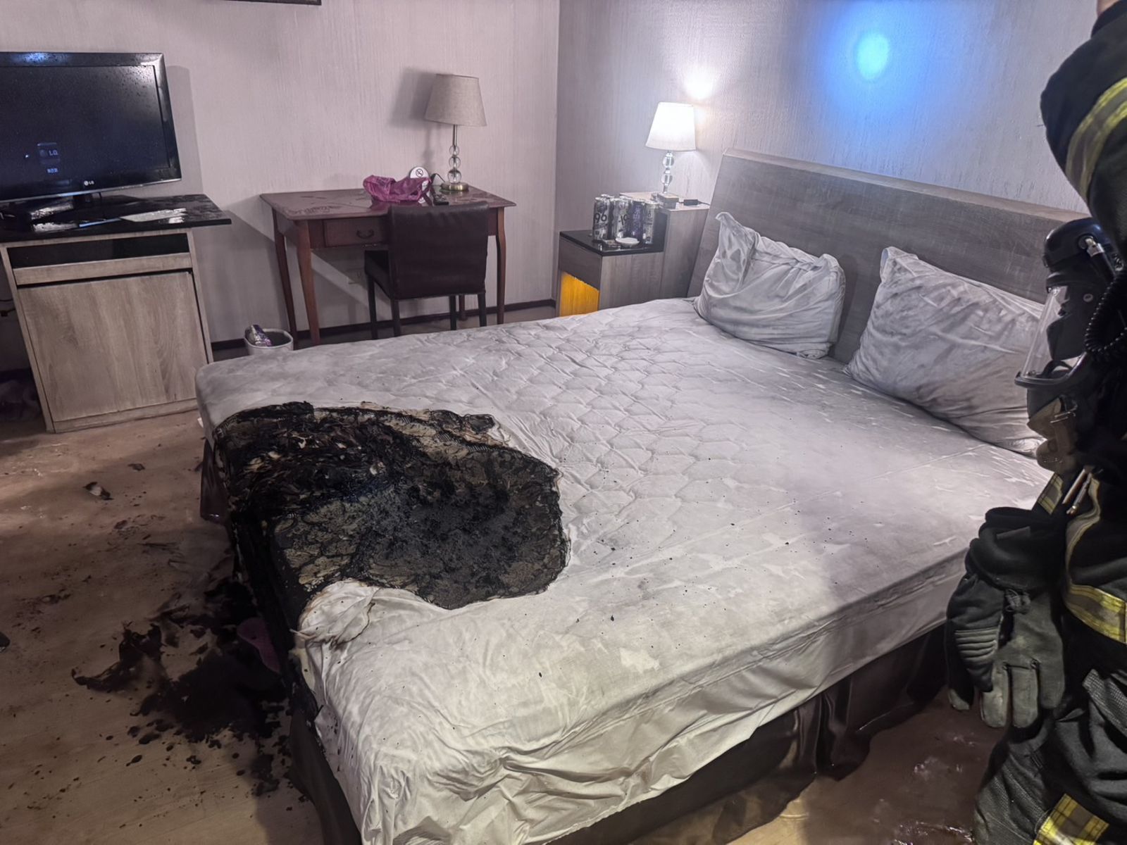 新北10樓高旅館離奇火警！中和2女房內昏迷送醫　1人一氧化碳中毒插管搶命