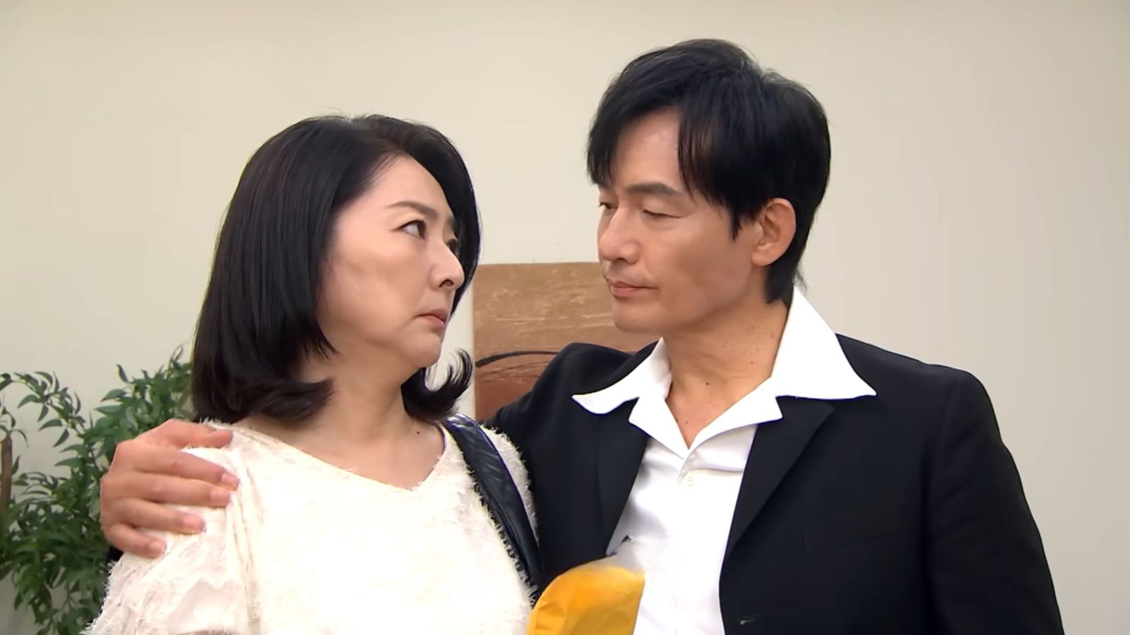 59歲8點檔男星「一夫三妻」還嫌不夠!驚吐:可來「第四個」 自豪有「特種部隊班長」超狂體力